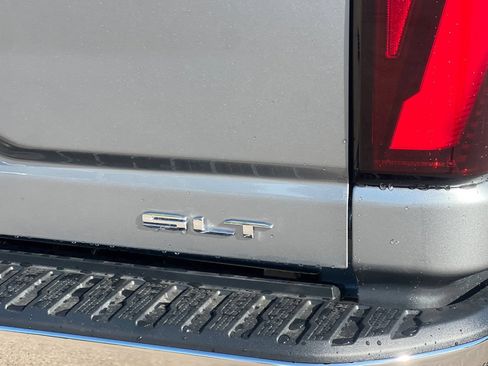 New 2026 GMC Sierra 2500 SLT w/ SLT Premium Package AWD/4WD image 21