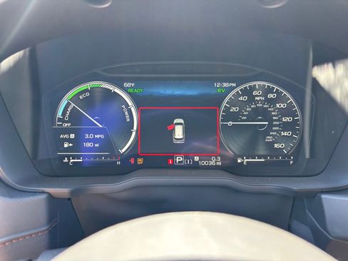 Used 2025 Subaru Forester Touring image 10