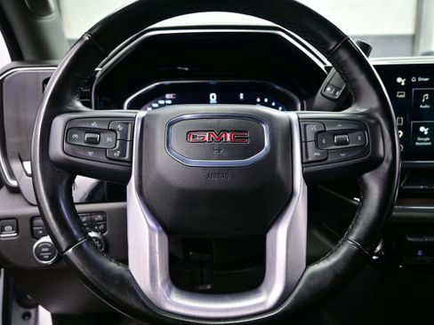 Used 2025 GMC Sierra 1500 SLT AWD/4WD image 23
