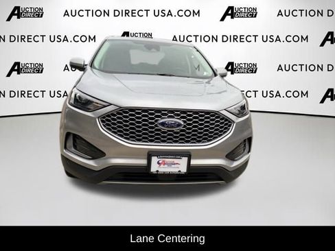 Used 2024 Ford Edge SEL image 5