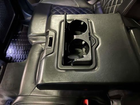 Used 2025 Audi SQ5 Premium Plus w/ Premium Plus Package image 11