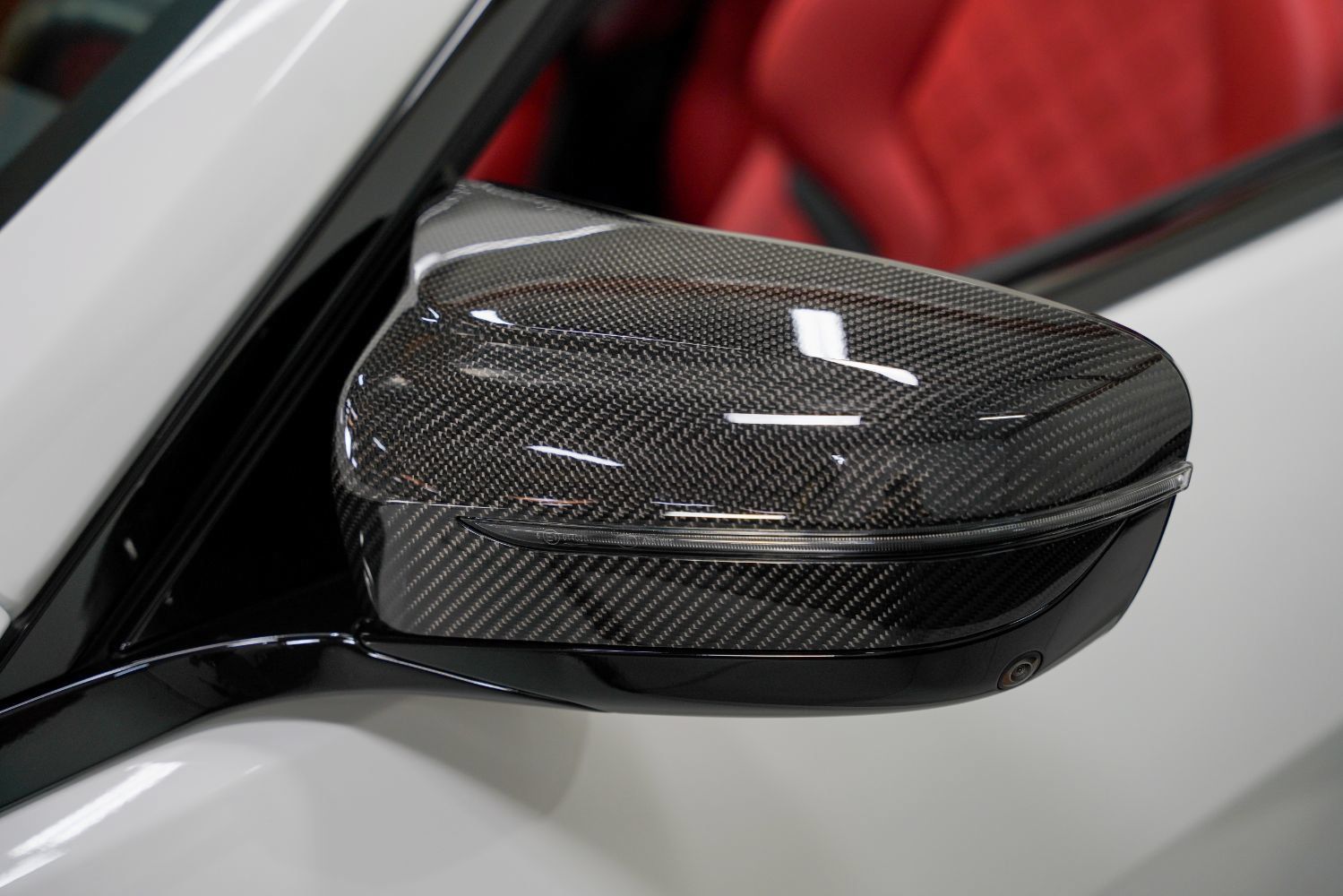 Used 2025 BMW M8 Competition w/ M Carbon Exterior Package AWD/4WD image 18