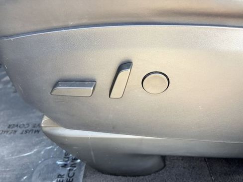 Used 2020 Tesla Model X Long Range image 7