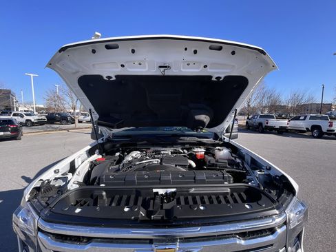Certified 2024 Chevrolet Silverado 3500 High Country image 31