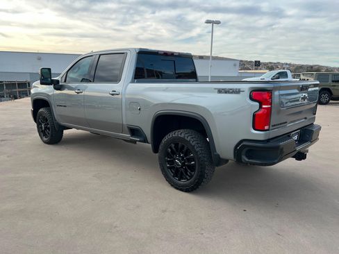 Certified 2025 Chevrolet Silverado 3500 LTZ w/ LTZ Plus Package image 3