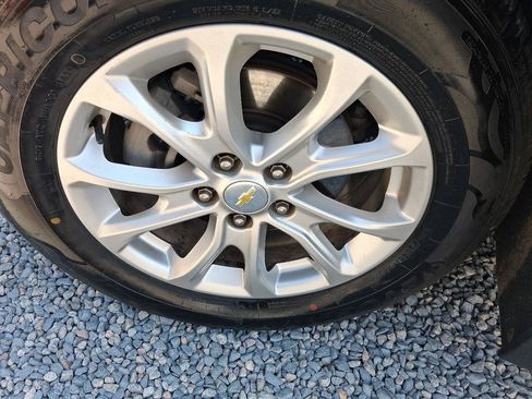 Used 2020 Chevrolet Equinox LT AWD/4WD image 22