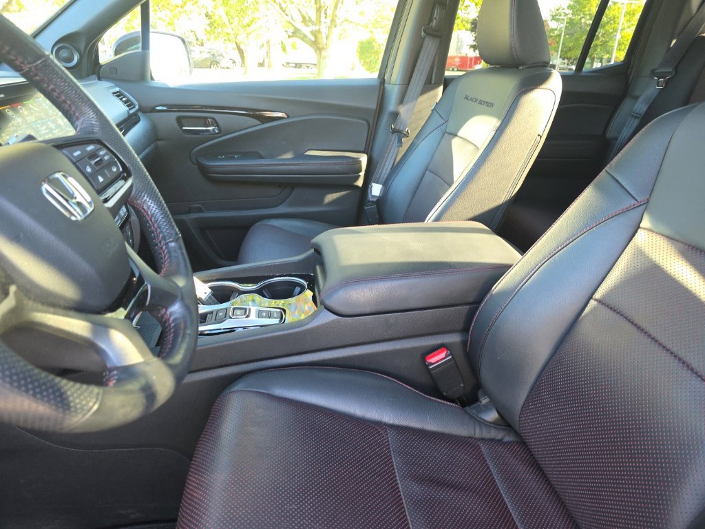 Certified 2024 Honda Ridgeline Black Edition image 21