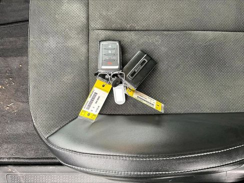 Certified 2023 Jeep Grand Cherokee Altitude image 33