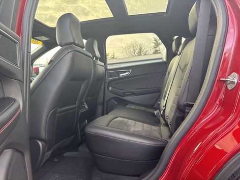 Used 2024 Ford Edge ST-Line image 31