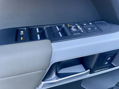 Certified 2024 Land Rover Defender 110 S image 11