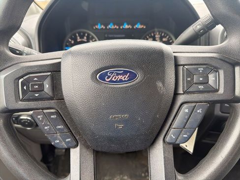 Used 2016 Ford F150 XLT w/ Trailer Tow Package image 11