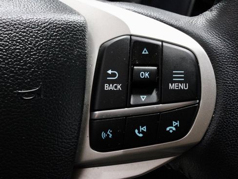Used 2023 Ford Explorer XLT w/ Equipment Group 202A AWD/4WD image 29