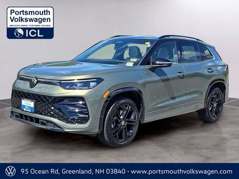 Used 2026 Volkswagen Tiguan SE R-Line AWD/4WD image 1