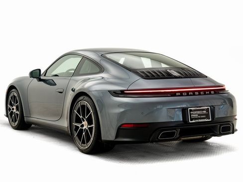 Used 2025 Porsche 911 Carrera image 40