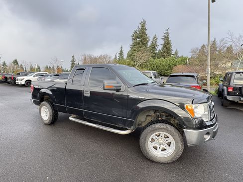 Used 2012 Ford F150 XLT w/ XLT Convenience Pkg image 2