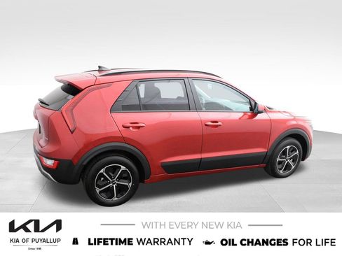 New 2026 Kia Niro LX FWD image 4