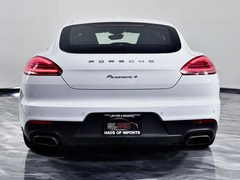 Used 2016 Porsche Panamera 4 image 8