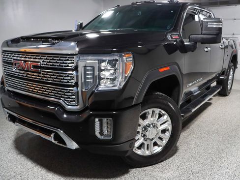 Used 2023 GMC Sierra 2500 Denali image 34