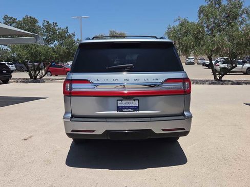 Used 2020 Lincoln Navigator L Black Label w/ Cargo Convenience Package AWD/4WD image 7