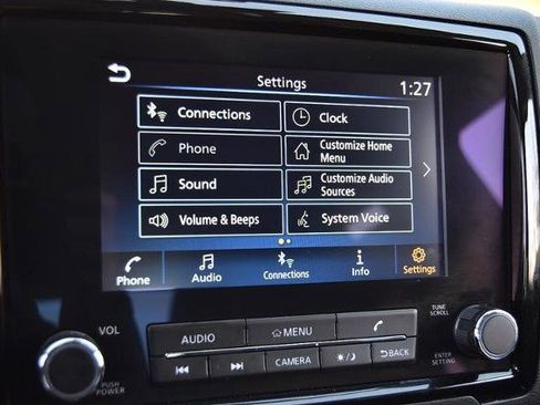 Certified 2024 Nissan Frontier SL image 18