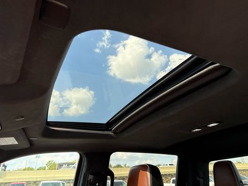 Used 2024 GMC Sierra 3500 Denali Ultimate image 13