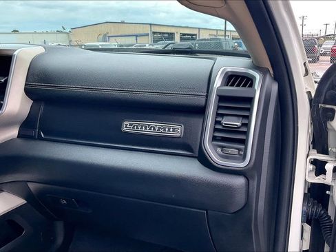 Used 2022 RAM 2500 Laramie AWD/4WD image 23