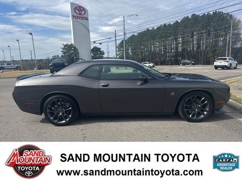 Used 2021 Dodge Challenger R/T Scat Pack image 2