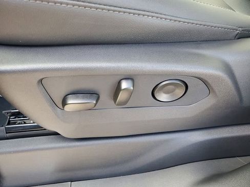 New 2026 GMC Sierra 3500 SLT w/ SLT Premium Package image 7