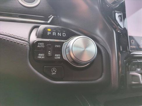 Used 2023 RAM 1500 Limited AWD/4WD image 11