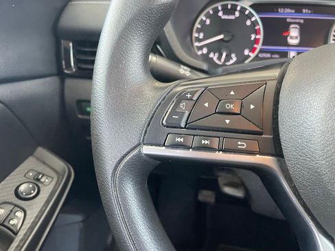 Certified 2023 Nissan Sentra SV FWD image 12