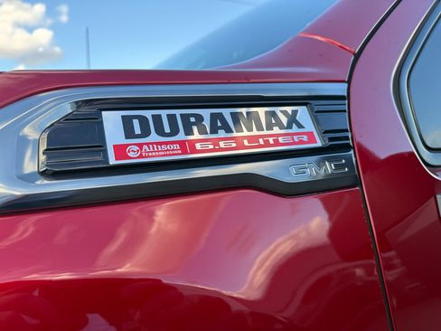 Used 2022 GMC Sierra 2500 AT4 w/ AT4 Premium Plus Package image 5