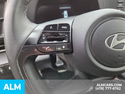 Used 2025 Hyundai Elantra Sport image 10