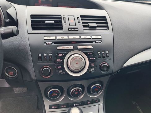 Used 2011 MAZDA MAZDA3 s Grand Touring w/ Tech Pkg image 19