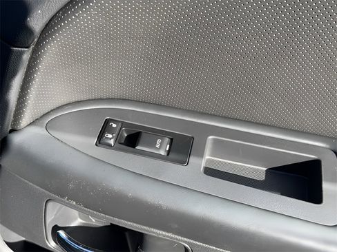 Used 2011 Dodge Challenger R/T w/ Sound Group II image 29