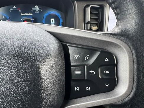 Used 2025 Ford Bronco Badlands w/ Sasquatch Package image 16