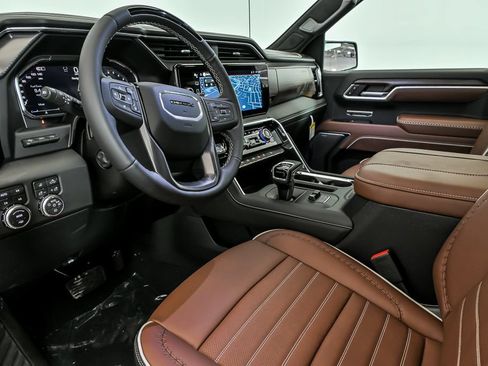 New 2026 GMC Sierra 1500 Denali Ultimate AWD/4WD image 8