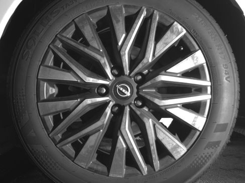 Used 2025 Nissan Altima 2.5 SV image 14