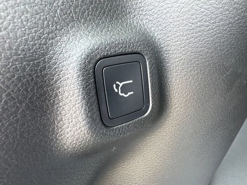 New 2026 Jeep Compass Limited AWD/4WD image 18