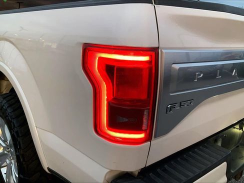 Used 2017 Ford F150 Platinum w/ Equipment Group 701A Luxury image 27