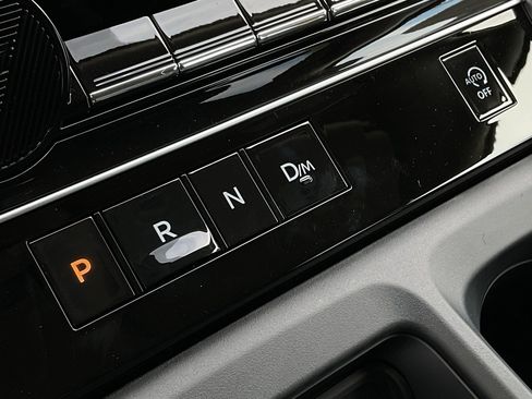 New 2026 Nissan Armada SV image 39