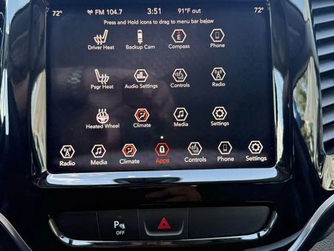 Used 2019 Jeep Cherokee Limited AWD/4WD image 23
