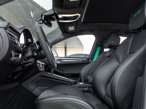 New 2026 Porsche Macan GTS image 67