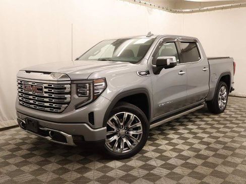 Used 2024 GMC Sierra 1500 Denali w/ Denali Reserve Package AWD/4WD image 27