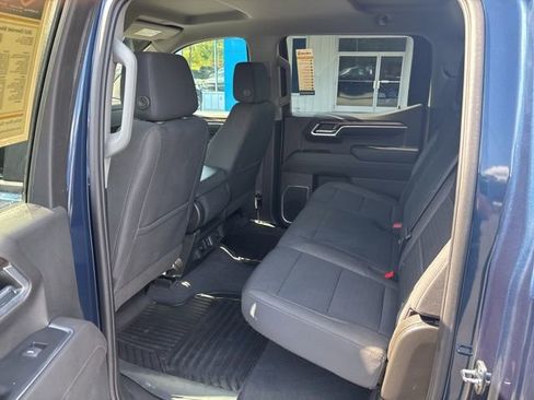 Used 2022 Chevrolet Silverado 1500 RST w/ Z71 Off-Road Package image 18