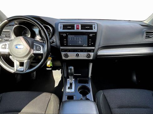 Used 2016 Subaru Outback 2.5i Premium image 14