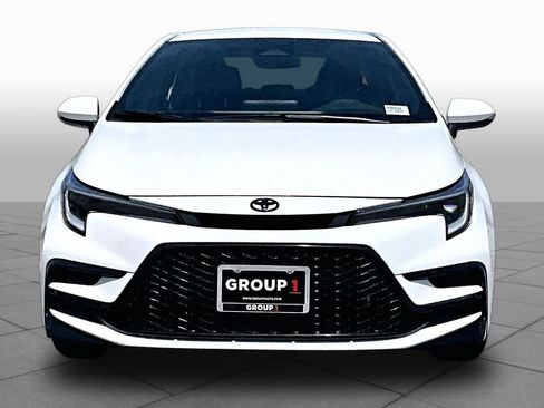 Used 2026 Toyota Corolla SE FWD image 4