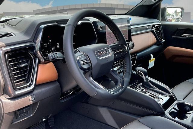 New 2026 GMC Canyon AT4 w/ Technology Plus Package AWD/4WD image 7