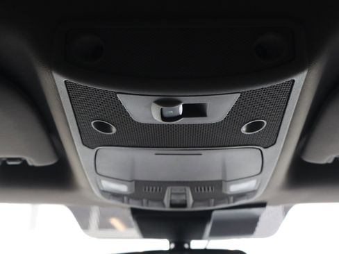 Used 2018 Ford F150 Lariat w/ Equipment Group 502A Luxury image 32