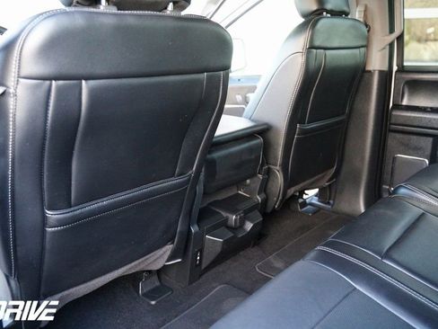 Used 2020 Ford F150 Lariat image 35