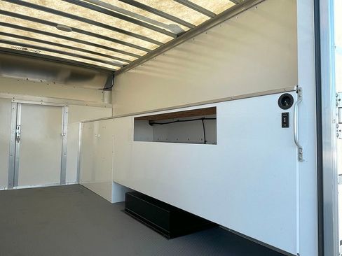 Used 2022 Chevrolet Express 3500 Work Van w/ Power Convenience Package image 18